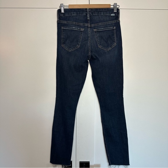 Mother The High Waisted Looker Ankle Fray Jeans Close to the Edge 25 0 stretch - Picture 7 of 14